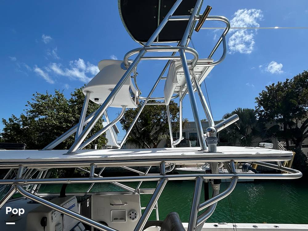 Slide: The Image of Twin Vee 32 Weekender 2005 - 15208724