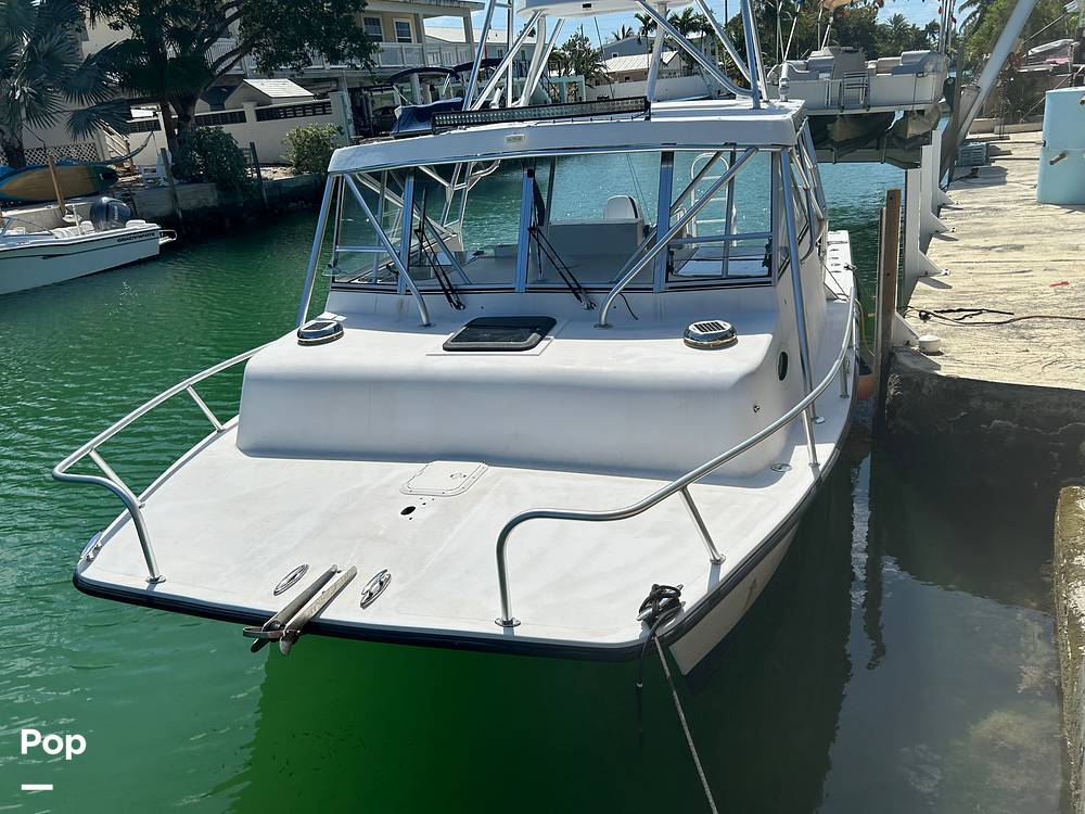 Slide: The Image of Twin Vee 32 Weekender 2005 - 15208709