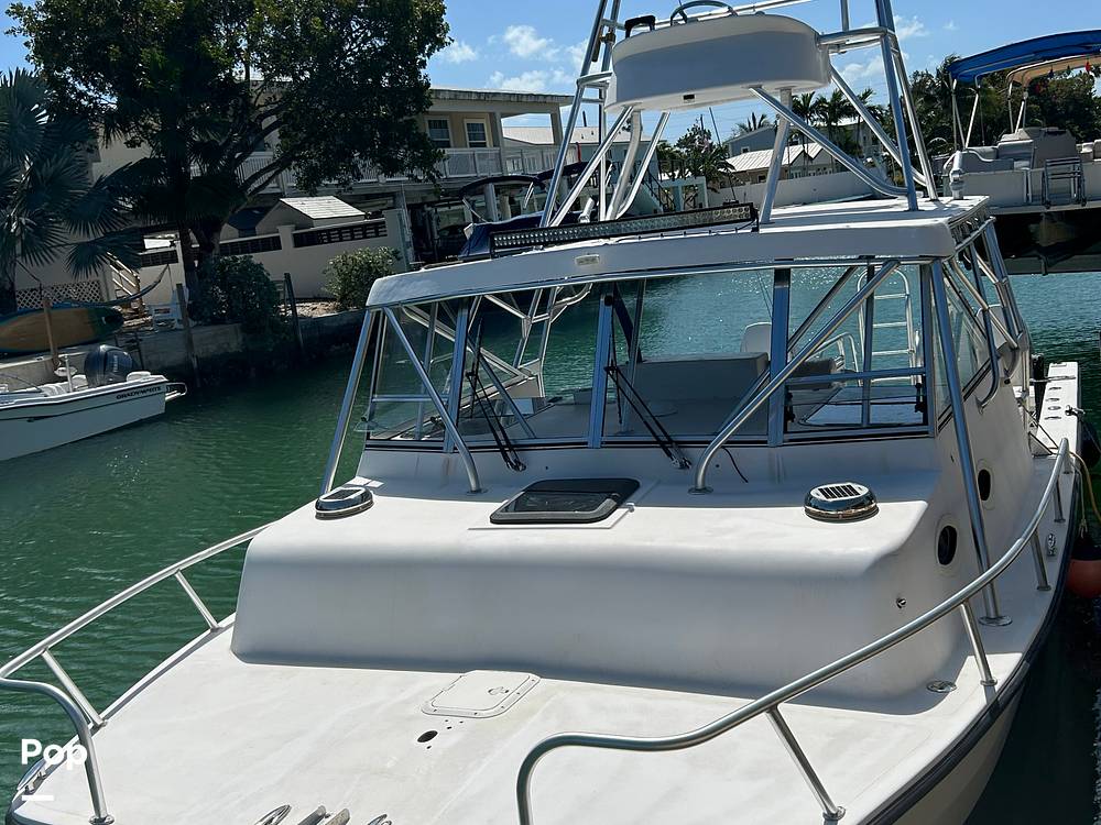 Slide: The Image of Twin Vee 32 Weekender 2005 - 15208710