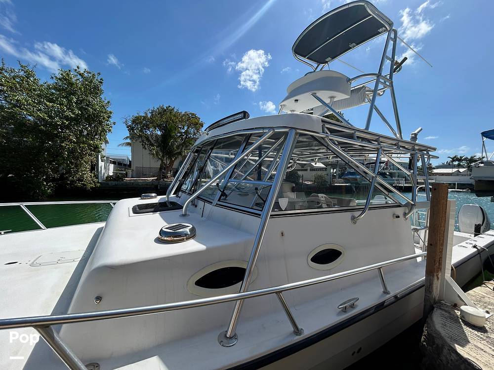 Slide: The Image of Twin Vee 32 Weekender 2005 - 15208716