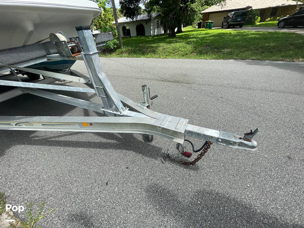 Slide: The Image of Twin Vee Bay Cat 22 2014 - 15563778