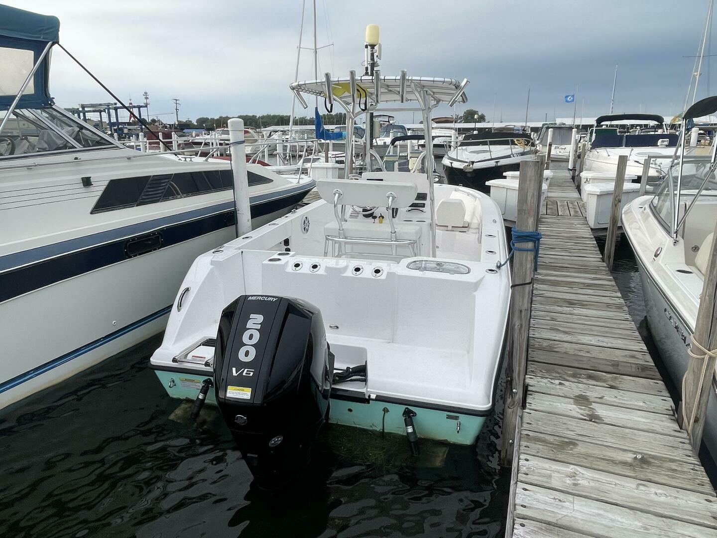 Slide: The Image of Twin Vee LFG 22 Center Console 2023 - 4906036