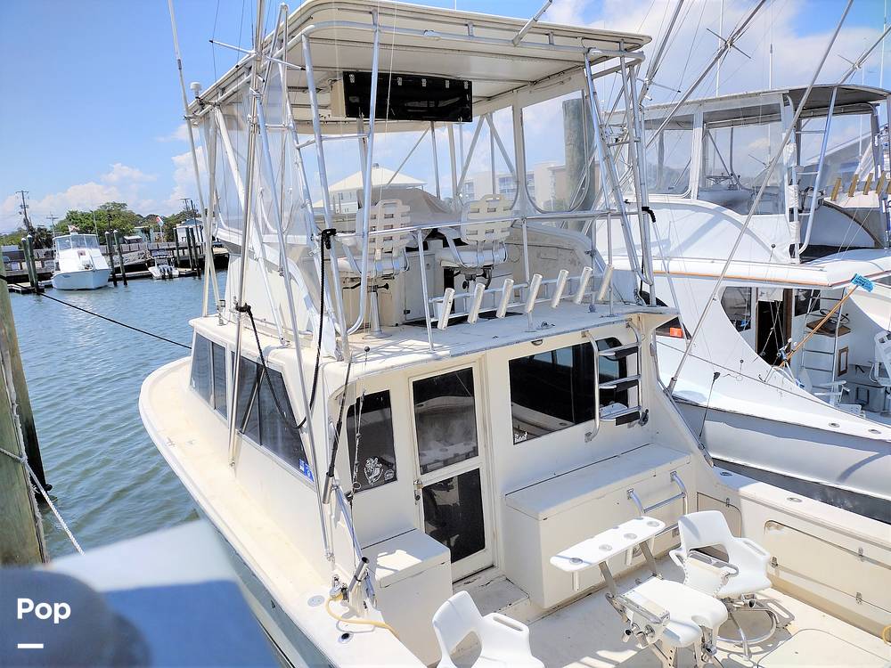 Slide: The Image of Uniflite 38 Sportfisher 1982 - 10556621
