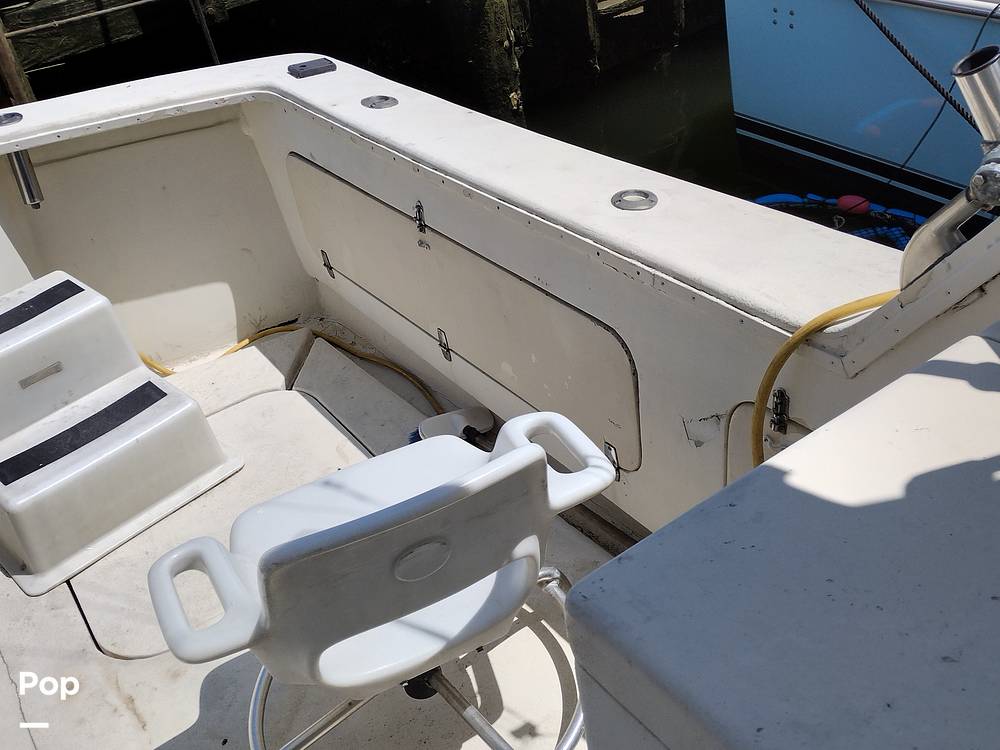 Slide: The Image of Uniflite 38 Sportfisher 1982 - 10556877