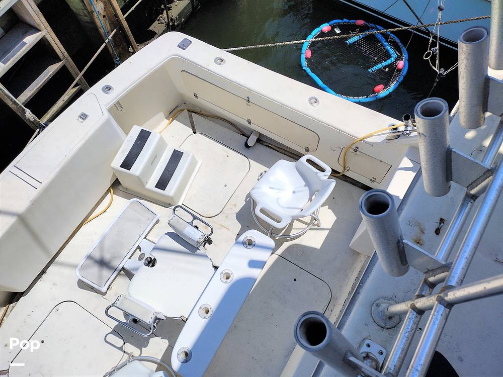 Slide: The Image of Uniflite 38 Sportfisher 1982 - 10556673