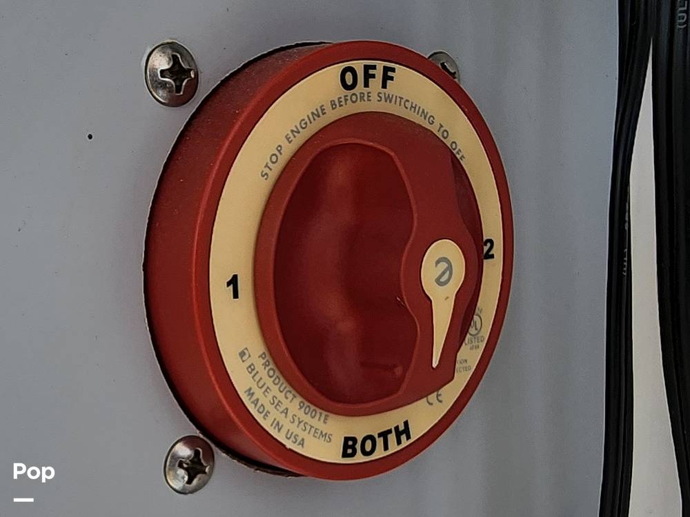 Slide: The Image of Battery Switch - 10326936