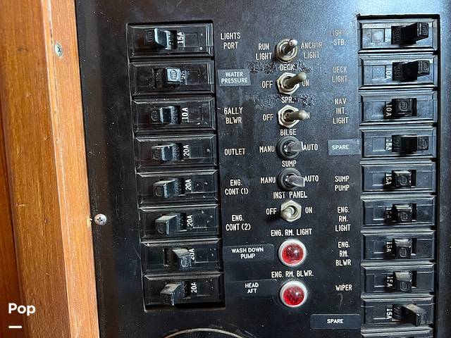 Slide: The Image of Universal Trawler Litton Europa 41 1983 - 14116464