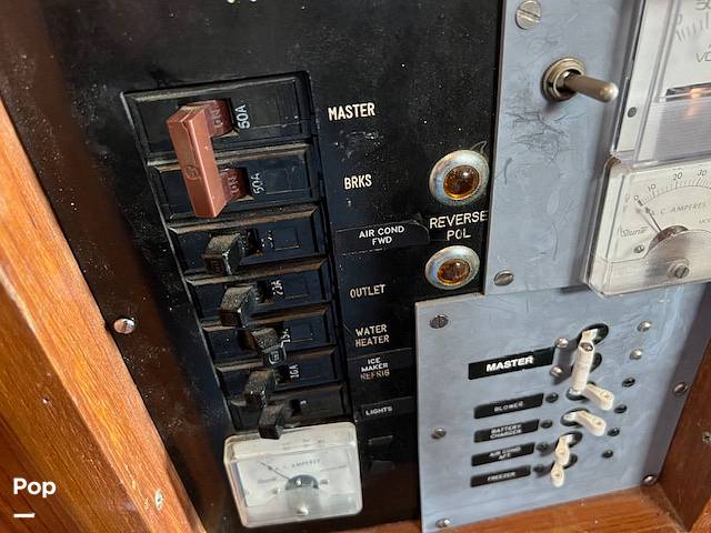 Slide: The Image of Universal Trawler Litton Europa 41 1983 - 14116466