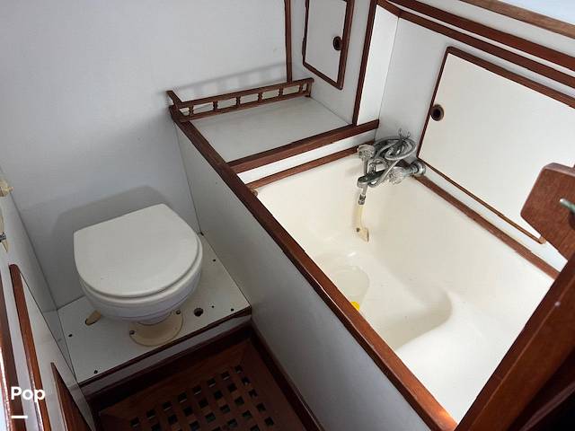 Slide: The Image of Universal Trawler Litton Europa 41 1983 - 14116468