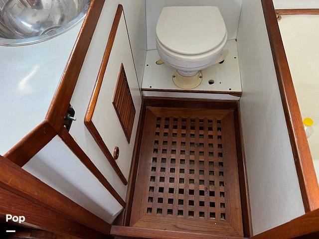 Slide: The Image of Universal Trawler Litton Europa 41 1983 - 14116471