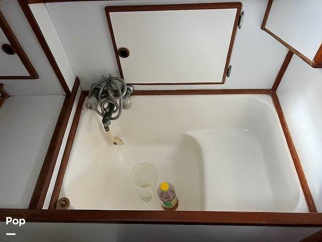 Slide: The Image of Universal Trawler Litton Europa 41 1983 - 14116472