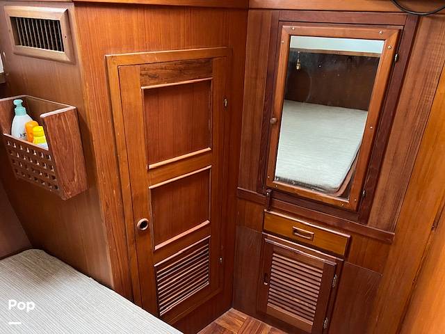 Slide: The Image of Universal Trawler Litton Europa 41 1983 - 14116482