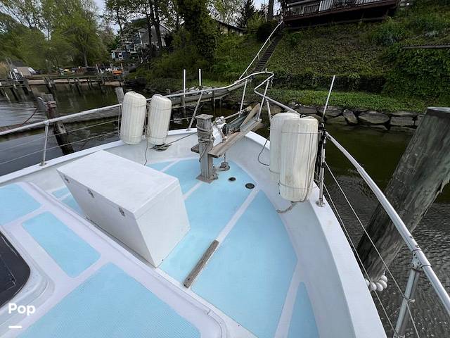 Slide: The Image of Universal Trawler Litton Europa 41 1983 - 14116507