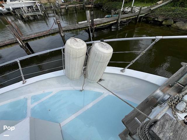 Slide: The Image of Universal Trawler Litton Europa 41 1983 - 14116509