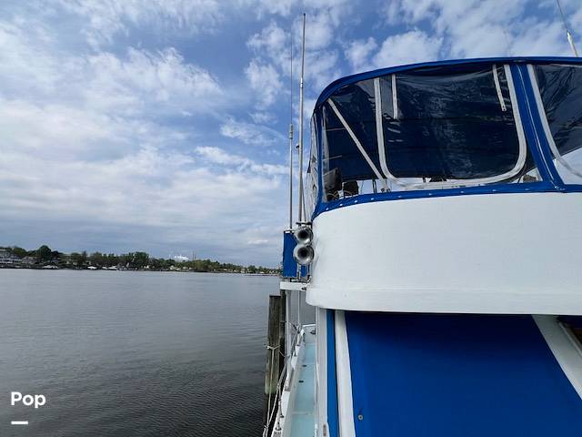 Slide: The Image of Universal Trawler Litton Europa 41 1983 - 14116513