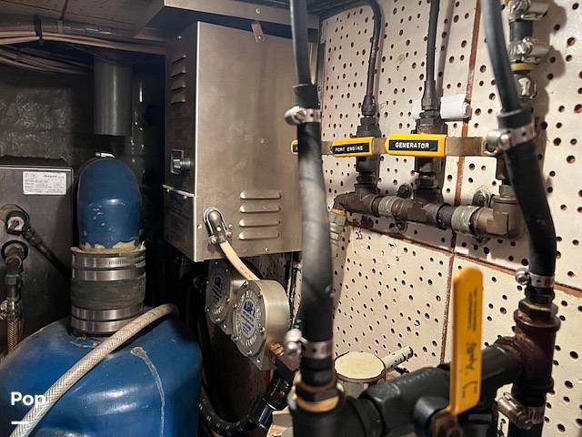 Slide: The Image of Universal Trawler Litton Europa 41 1983 - 14116533