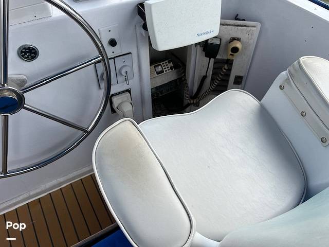 Slide: The Image of Universal Trawler Litton Europa 41 1983 - 14116538