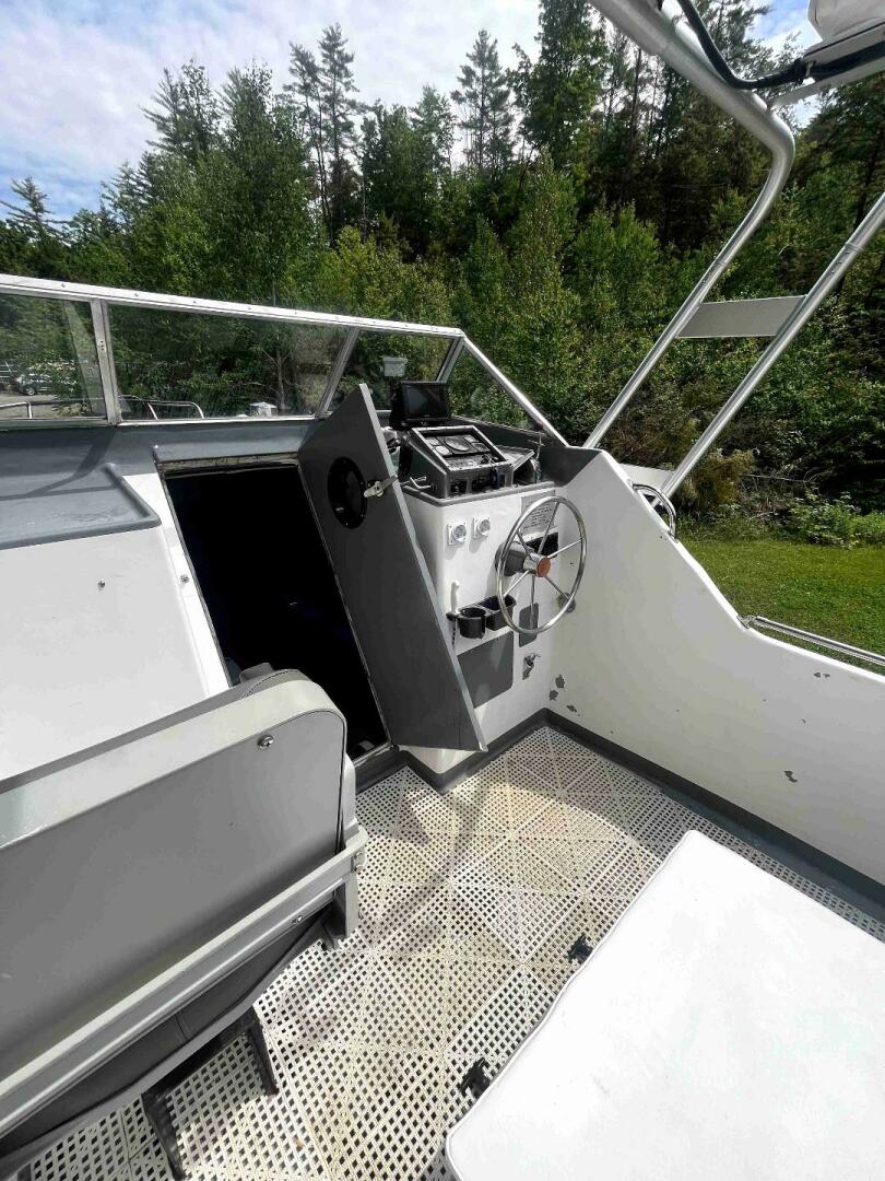 Slide: The Image of US Navy Personnel Boat 1990 - 4474018