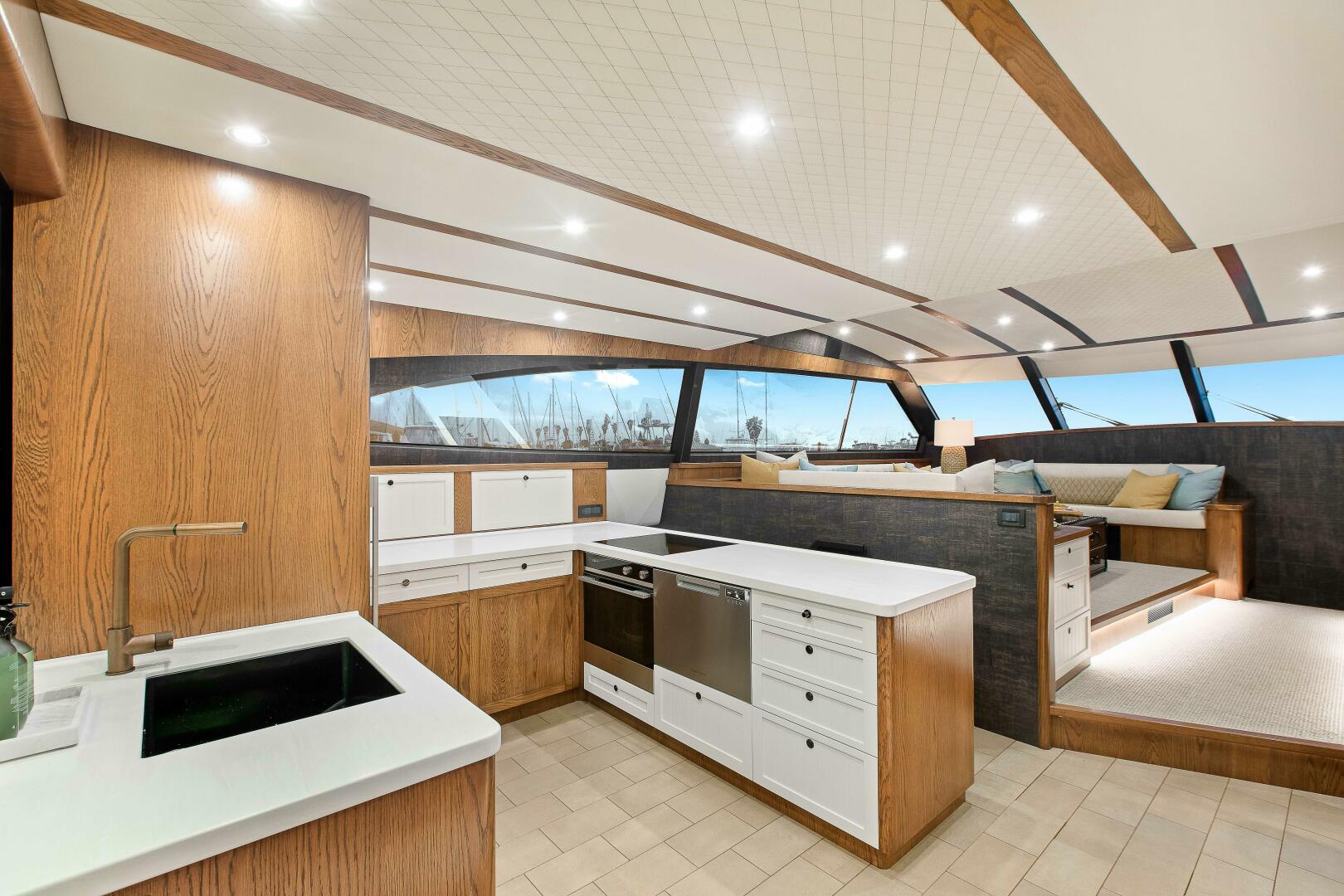 Slide: The Image of Valder Yachts Power Cat 2021 - 4574163