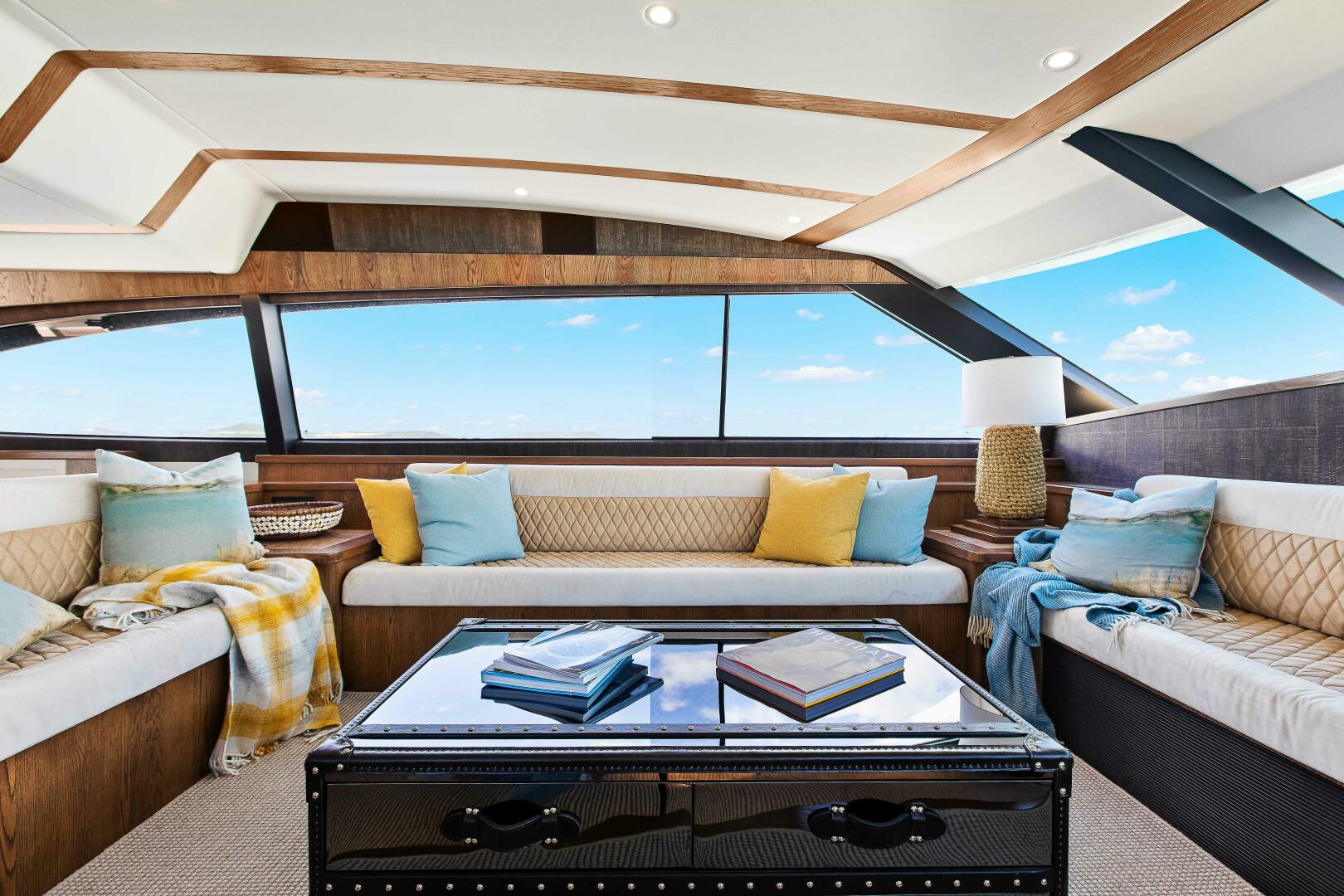 Slide: The Image of Valder Yachts Power Cat 2021 - 4574166