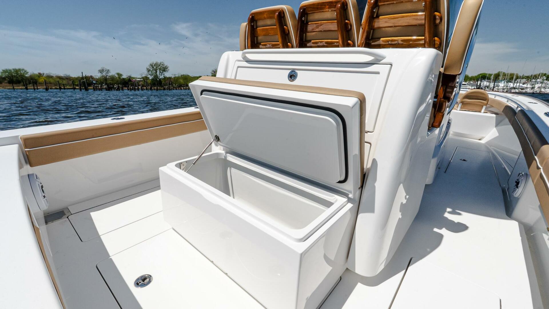 Slide: The Image of Valhalla Boatworks V-29 Hybrid 2025 - 5288257