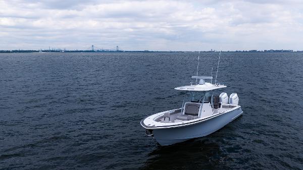 Slide: The Image of Valhalla Boatworks V-33 Center Console 2025 - 1