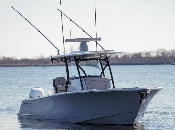 Slide: The Image of Valhalla Boatworks V-33 Center Console 2025 - 3