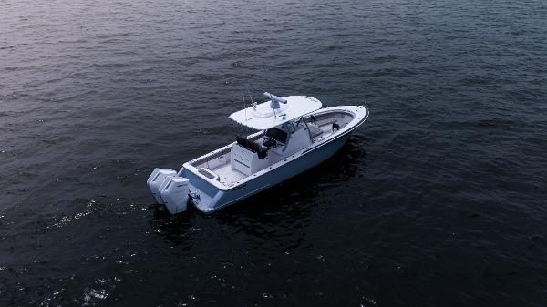 Slide: The Image of Valhalla Boatworks V-33 Center Console 2025 - 4