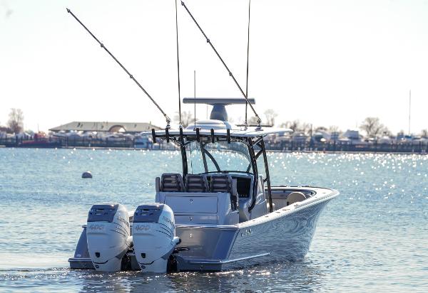 Slide: The Image of Valhalla Boatworks V-33 Center Console 2025 - 5