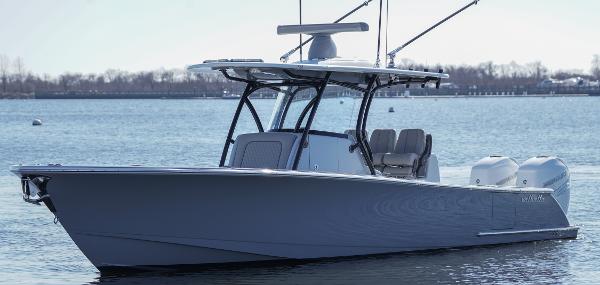 Slide: The Image of Valhalla Boatworks V-33 Center Console 2025 - 6