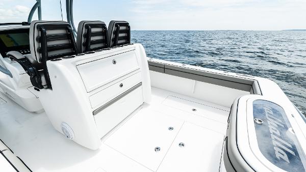 Slide: The Image of Valhalla Boatworks V-33 Center Console 2025 - 9