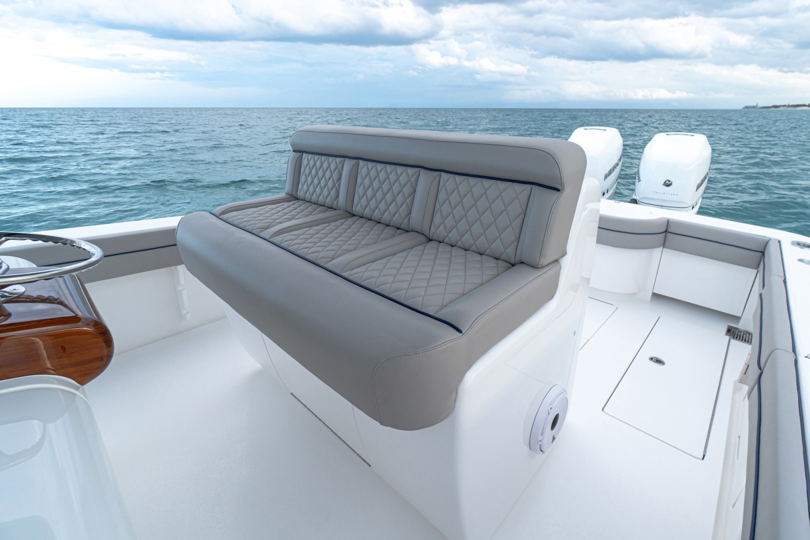 Slide: The Image of Valhalla 33 - Helm Seating 2022 Valhalla Boatworks V33 - 1815708