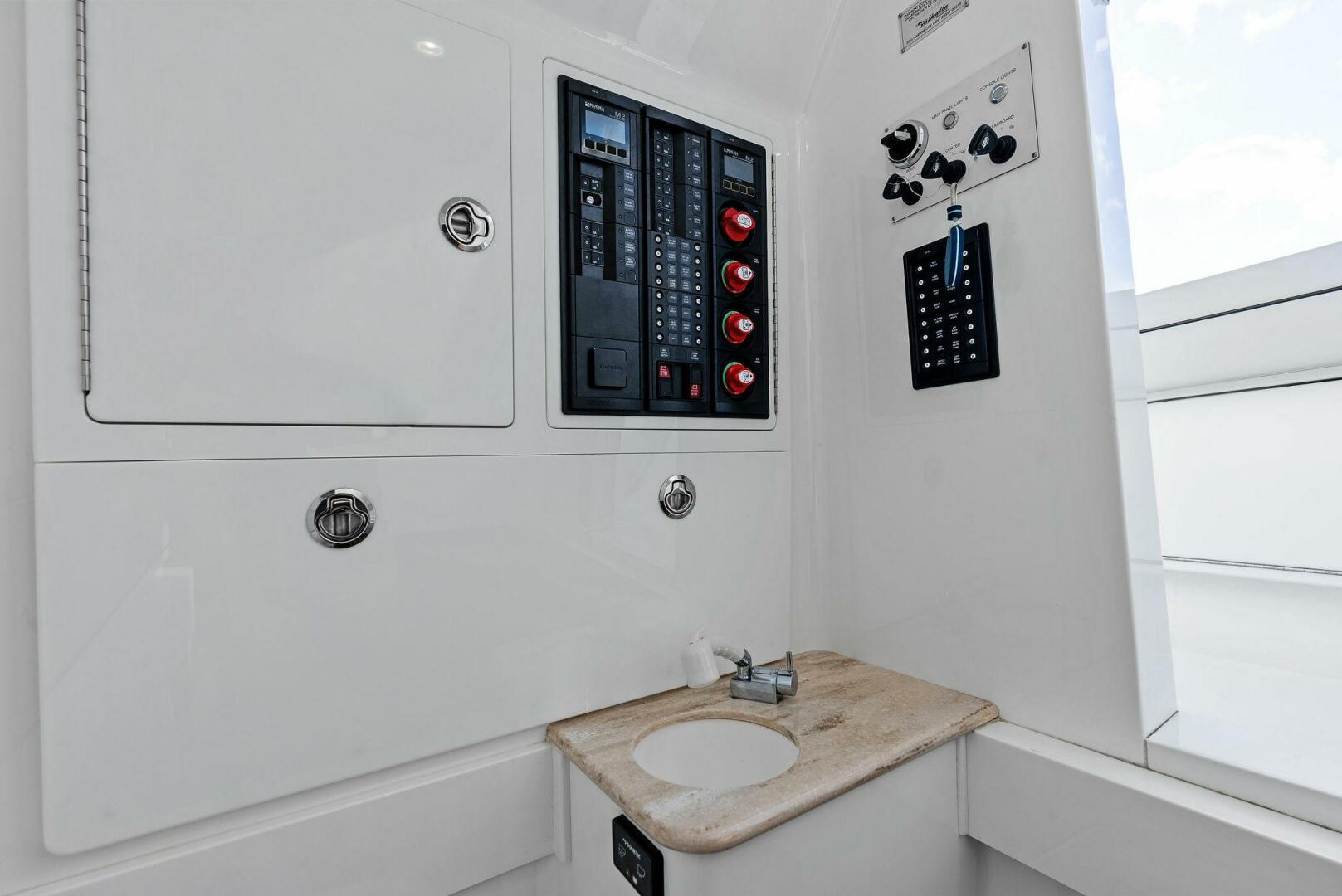Slide: The Image of 2021 Valhalla Boatworks V-37 - 4826083