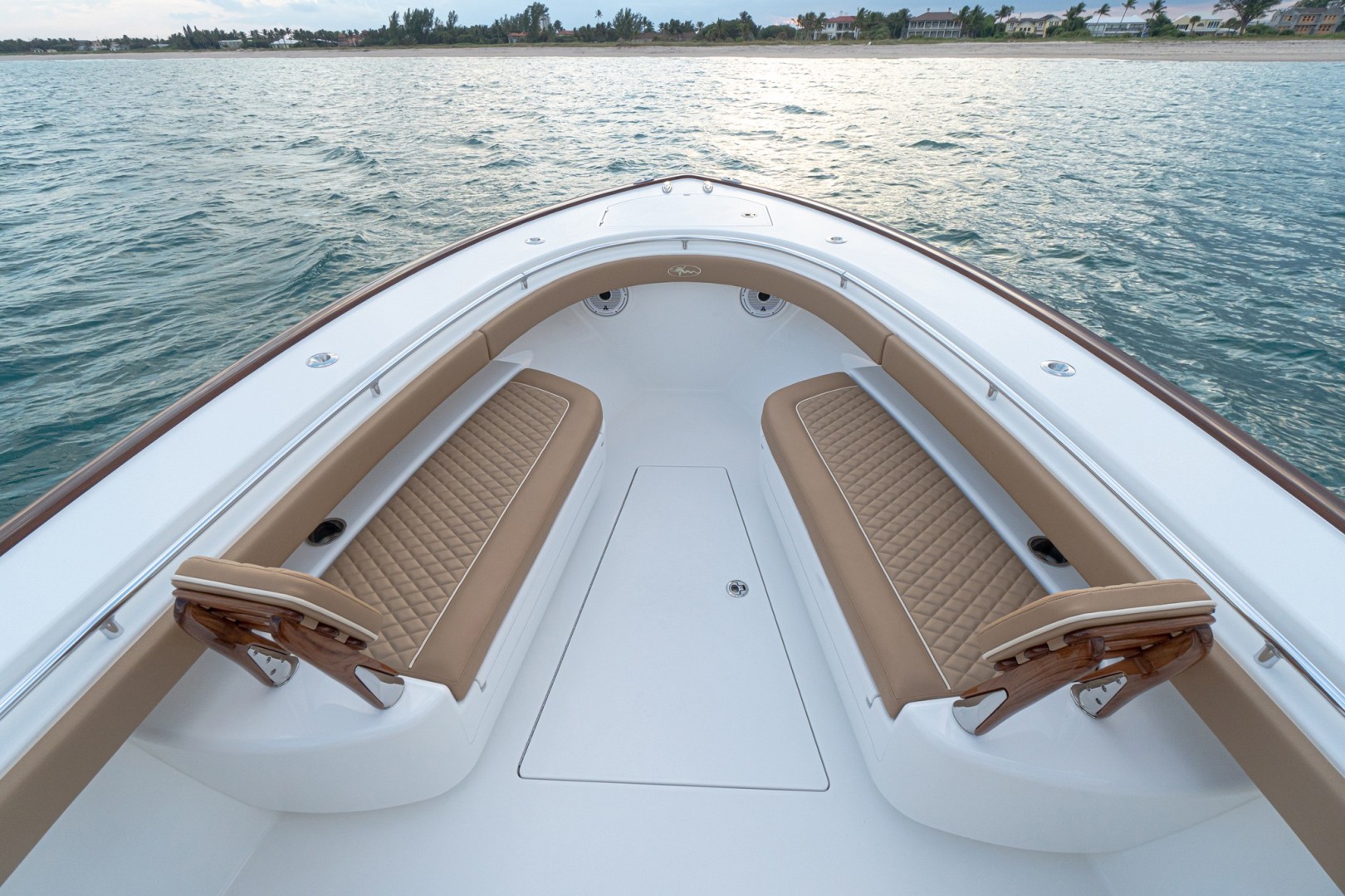 Slide: The Image of Valhalla 37 - Forward Seating 2022 Valhalla Boatworks V37 - 1815939