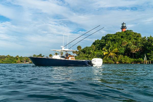 Slide: The Image of Valhalla Boatworks V-41 Center Console 2023 - 4