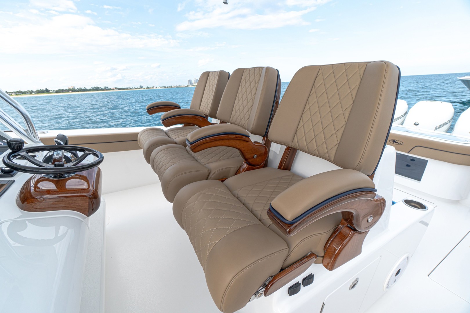 Slide: The Image of Valhalla 41 - Helm Seating 2022 Valhalla Boatworks V41  - 1815478