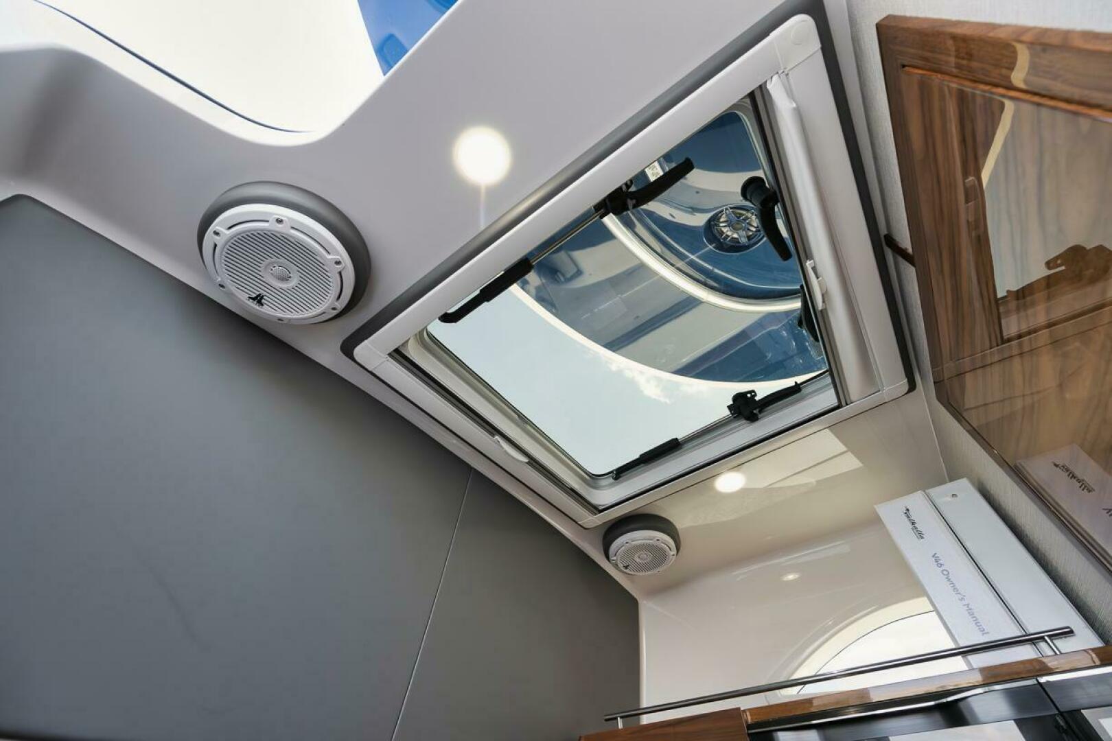 Slide: The Image of Valhalla Boatworks V-46 2023 - 4432362