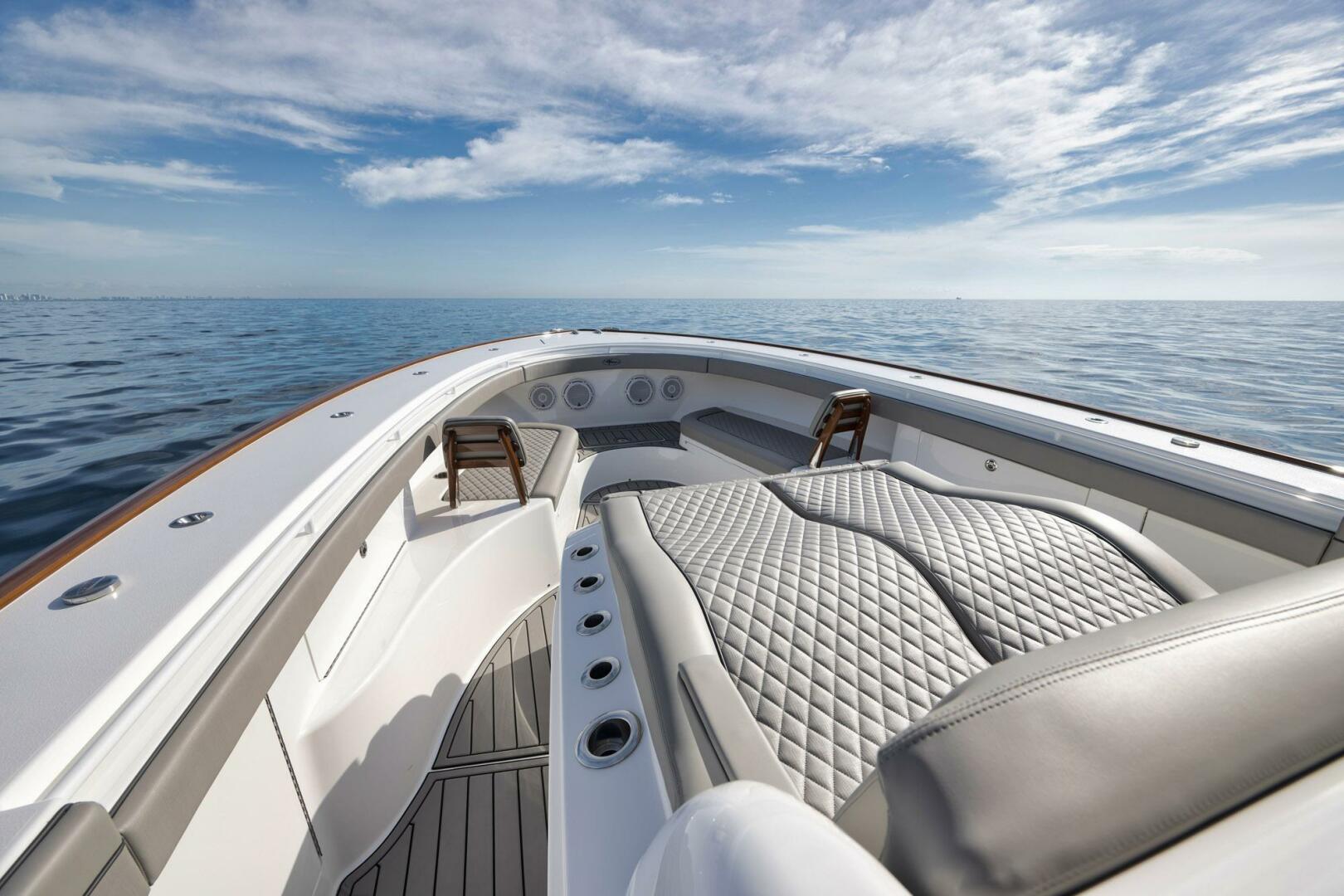 Slide: The Image of Valhalla Boatworks V-46 2024 - 5047416