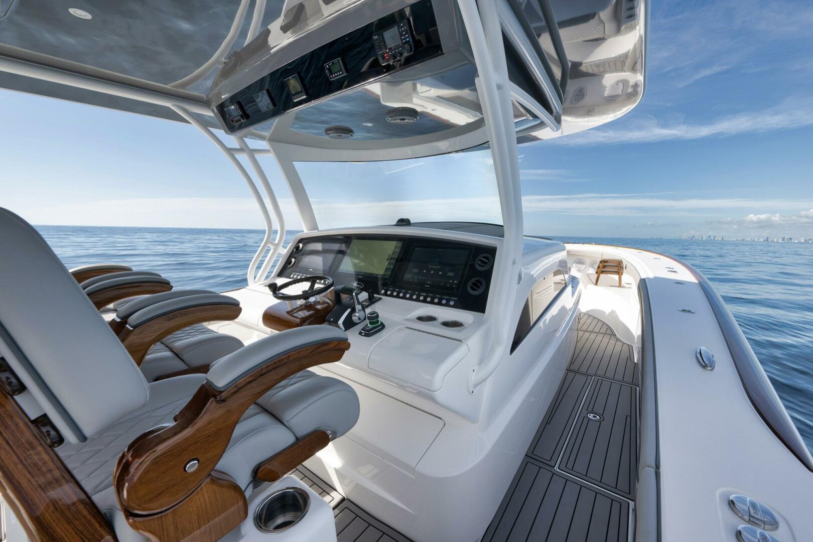 Slide: The Image of Valhalla Boatworks V-46 2024 - 5047430