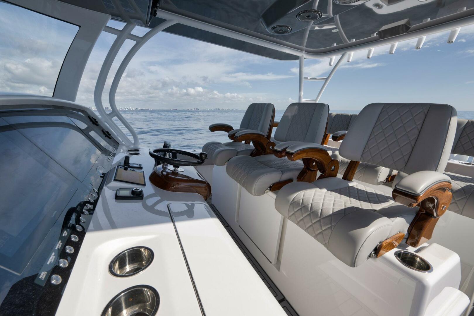 Slide: The Image of Valhalla Boatworks V-46 2024 - 5047436