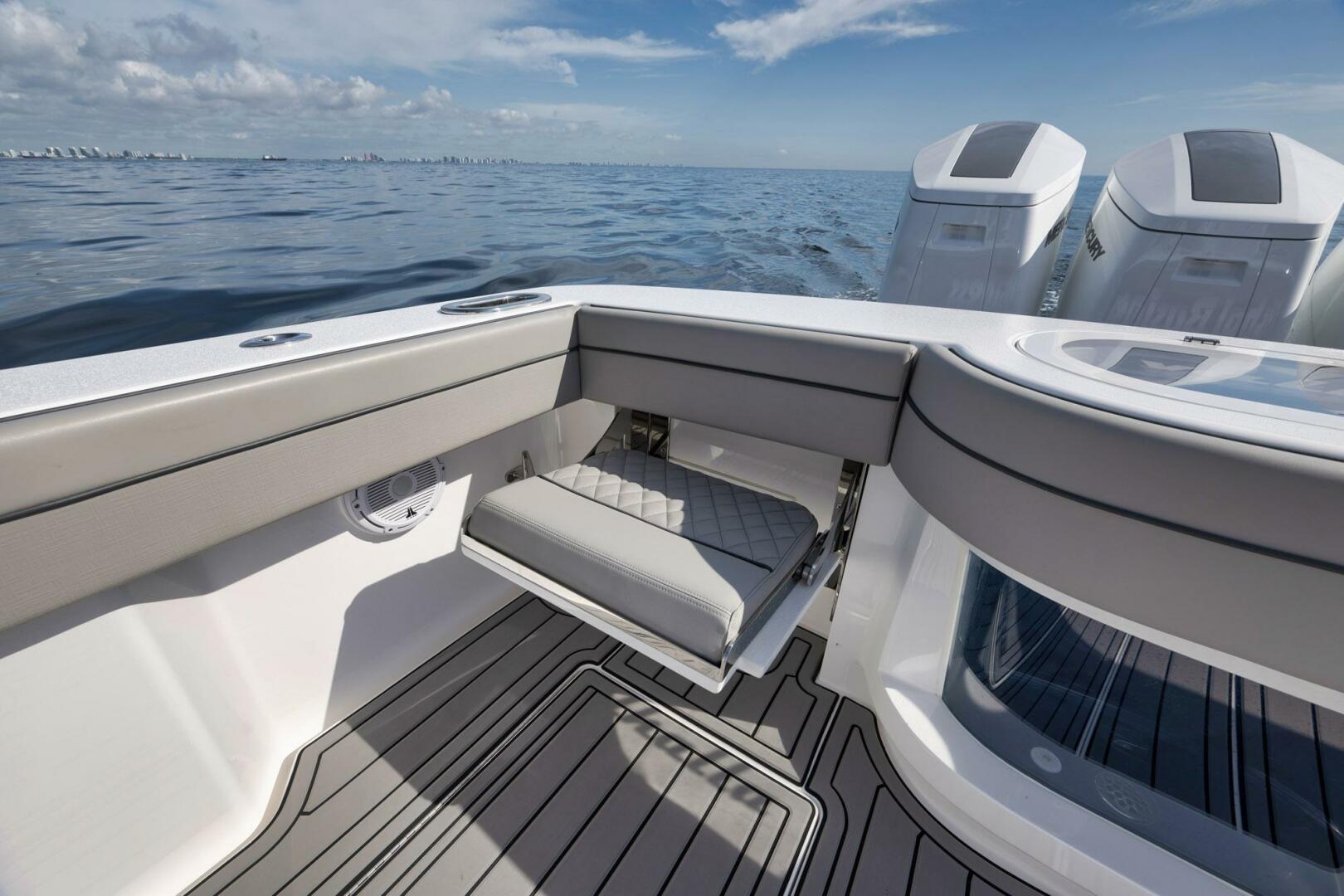 Slide: The Image of Valhalla Boatworks V-46 2024 - 5047452