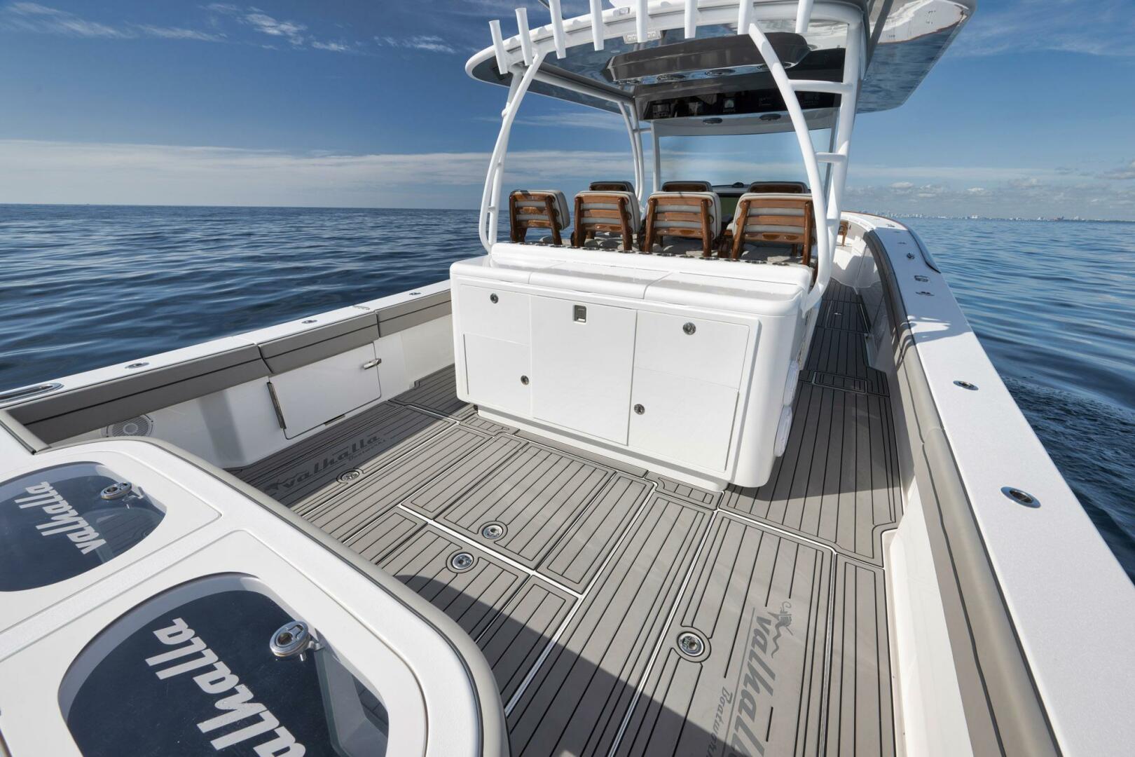 Slide: The Image of Valhalla Boatworks V-46 2024 - 5047464