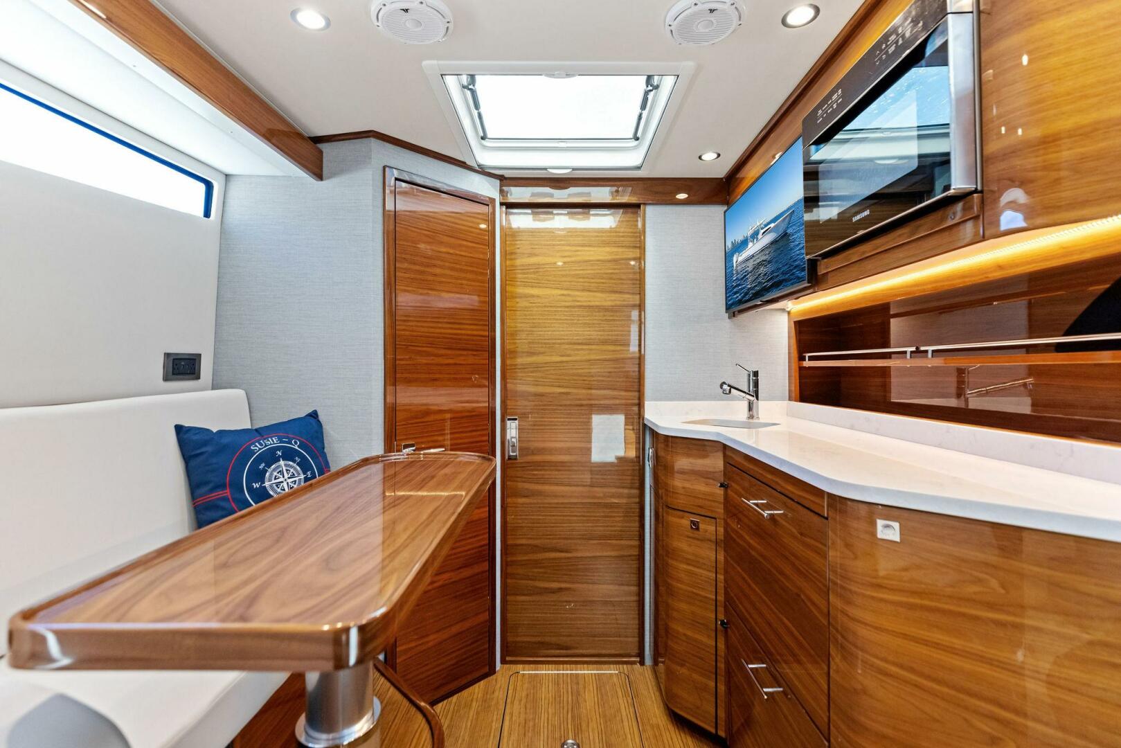 Slide: The Image of 2024 55 Valhalla Boatworks V-55 - Susie Q - 4835143
