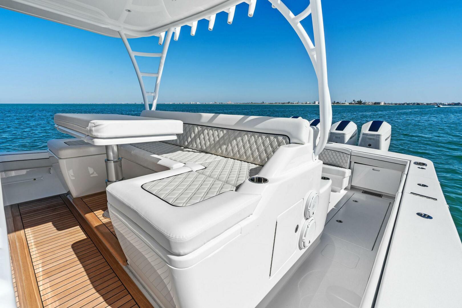 Slide: The Image of 2025 Valhalla Boatworks V-55 'Sogni Bagnati' - 5073224