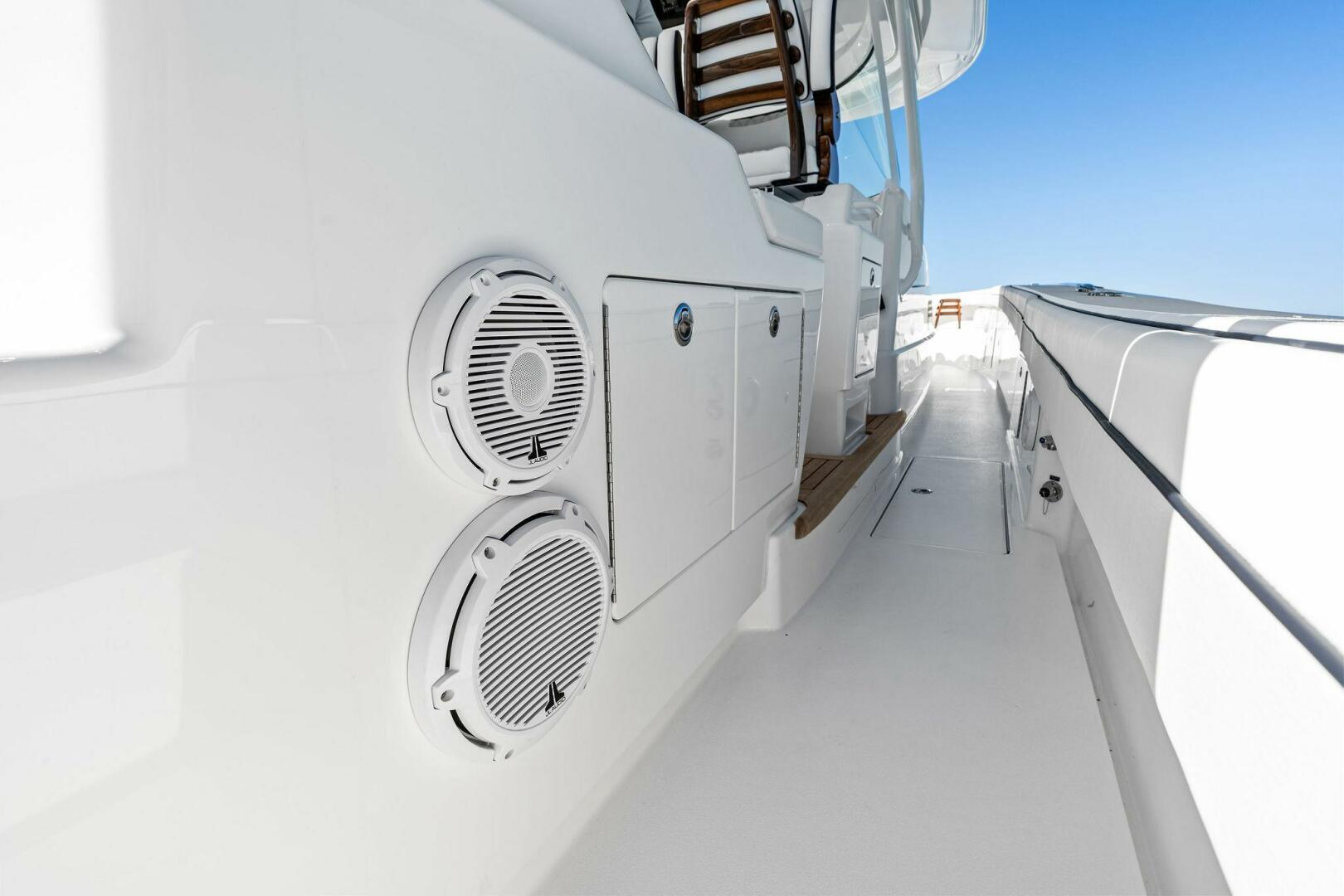 Slide: The Image of 2025 Valhalla Boatworks V-55 'Sogni Bagnati' - 5073228