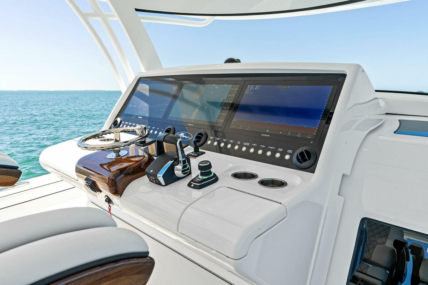 Slide: The Image of 2025 Valhalla Boatworks V-55 'Sogni Bagnati' - 5073236