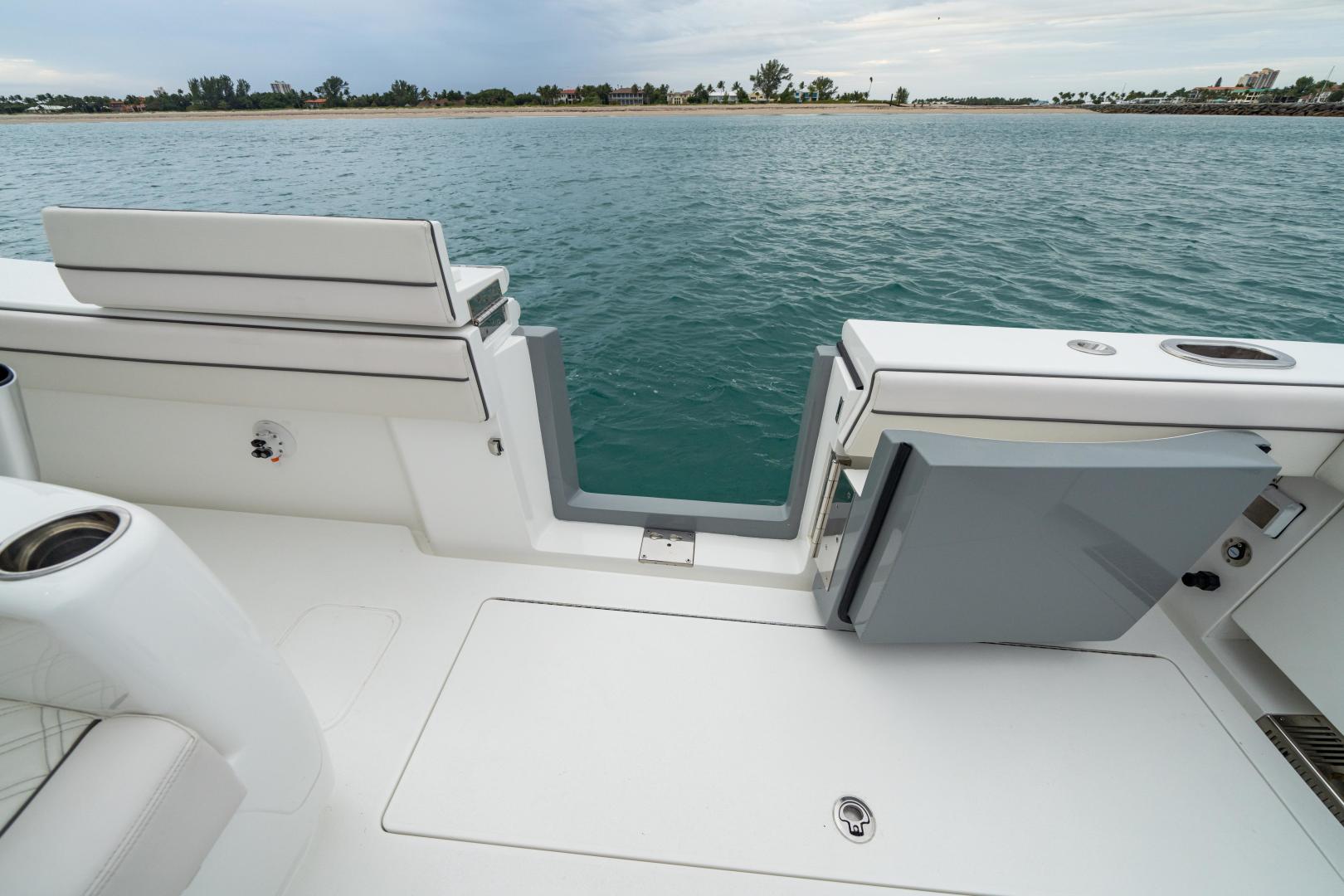 Slide: The Image of Valhalla Boatworks V-55 2025 - 3609388