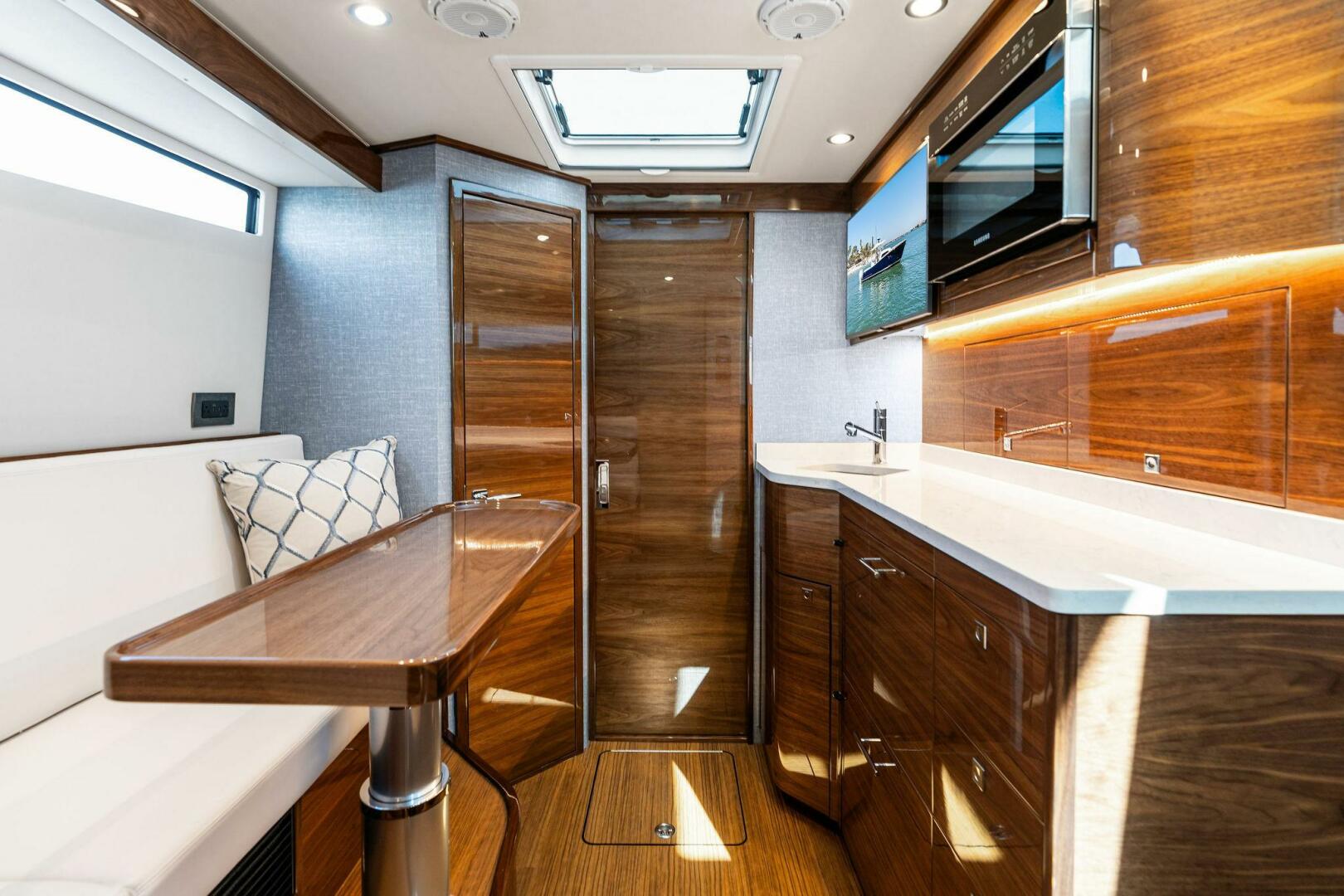 Slide: The Image of 2025 Valhalla Boatworks V-55 'Sogni Bagnati' - 5073247