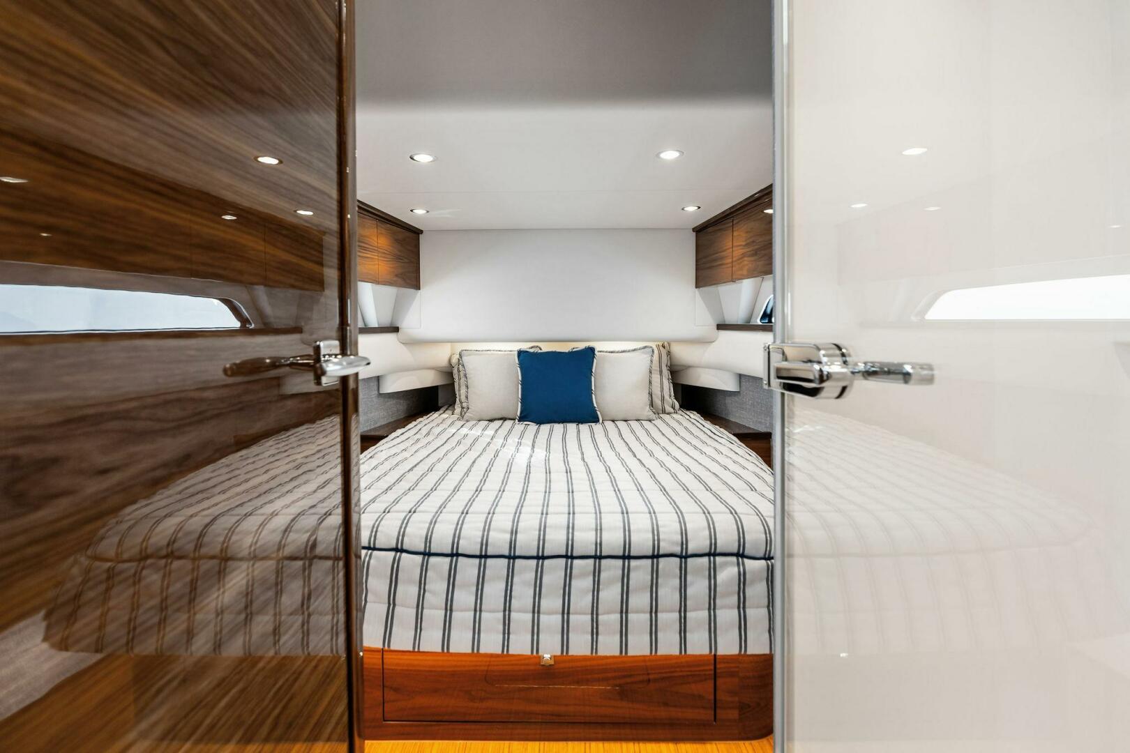 Slide: The Image of 2025 Valhalla Boatworks V-55 'Sogni Bagnati' Master Stateroom - 5073249