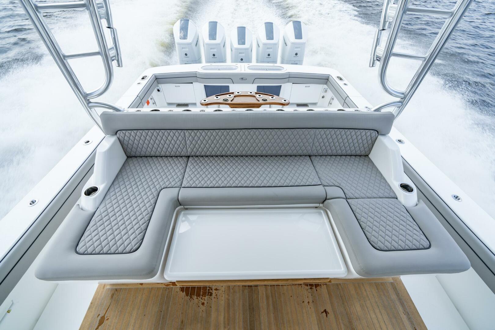 Slide: The Image of Valhalla Boatworks V-55 Center Console 2024 - 3783084